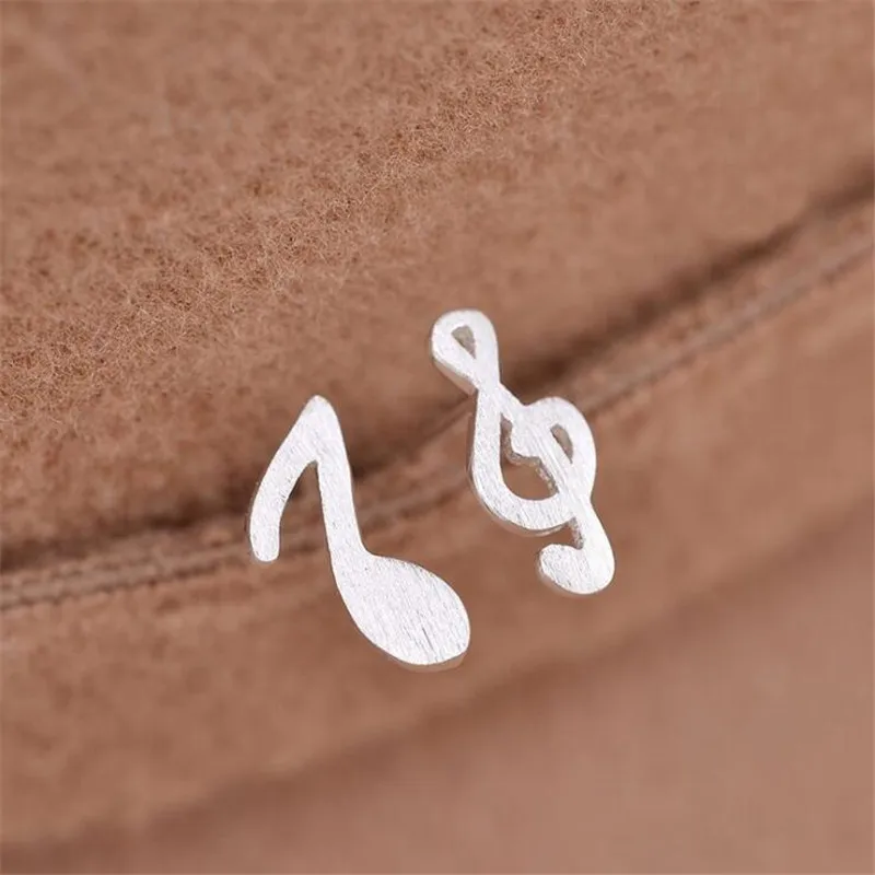 

New Fashion Korean Style Simple 925 Sterling Silver Jewelry Asymmetric Notes Female Popular Stud Earrings SE574