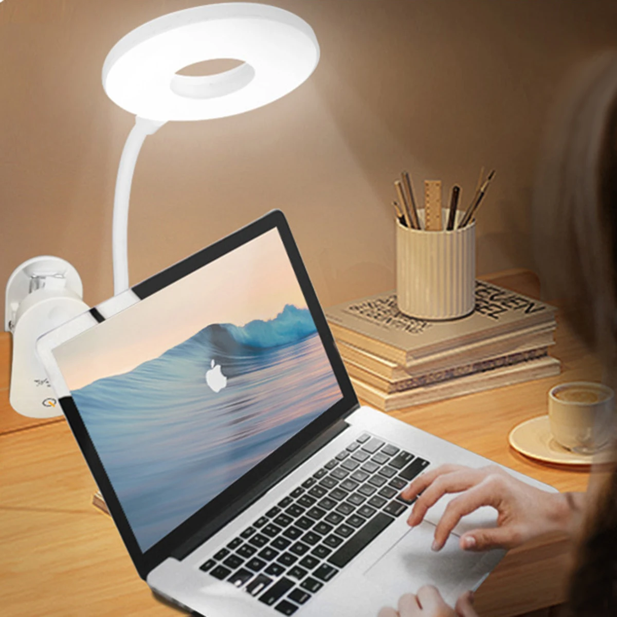 

18LED Dimmable Clip-on Reading Book Light Flexible Lamp Light Bed Desk Rechargeable USB Touch Sense Night Lamp