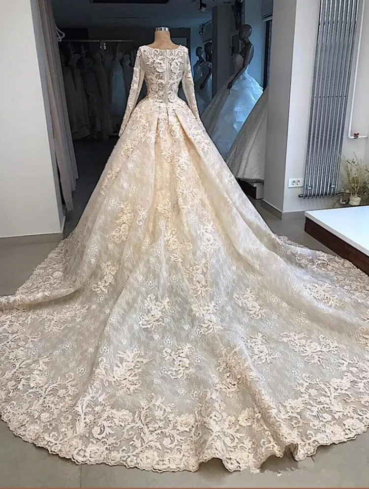 Fabulous Wedding Dresses with Beading Appliques Full Sleeves Custom Made Vestidos De Novia Ball Gown For Bride