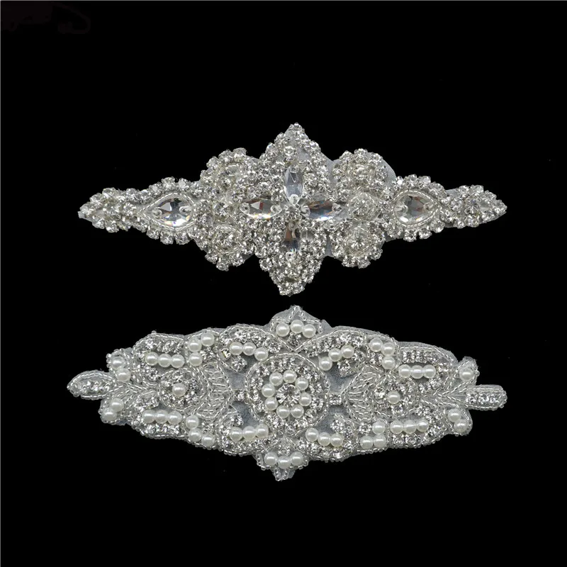 

Cute Pearls Clear Crystal Rhinestones Applique for Wedding Dress Belts Kids Dress Hat Iron On High Quality 2 Models 1 pc Cusack