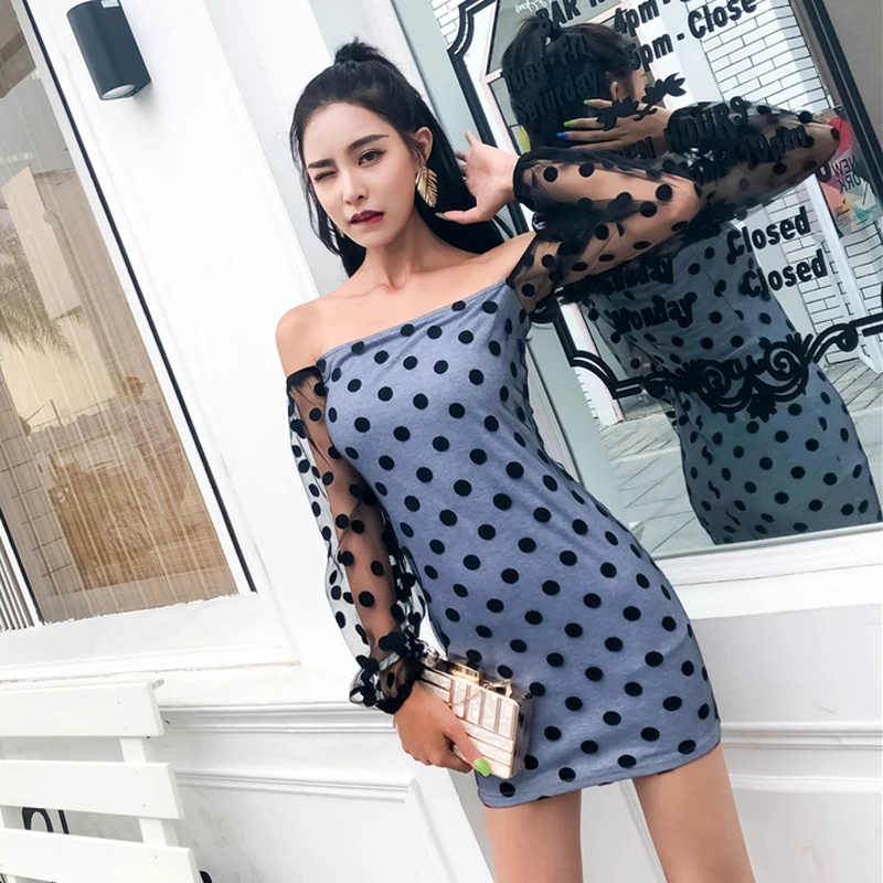 Сексуальная с плеча летние платья 2018 модные корейские женские Костюмы Chic Стиль