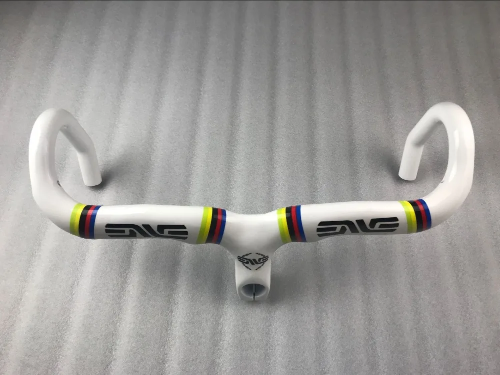 Новые детали ENVE для велосипеда полностью из углеродного волокна внутри линии