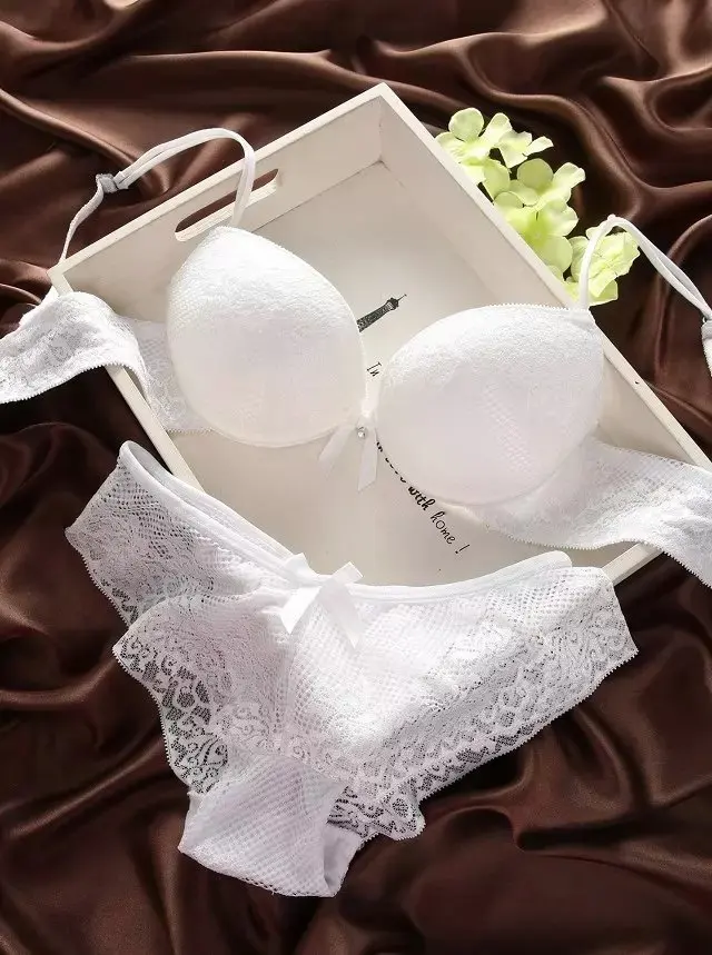 Комплект женского кружевного нижнего белья с чашками пуш ап|bra set|women underwear bra