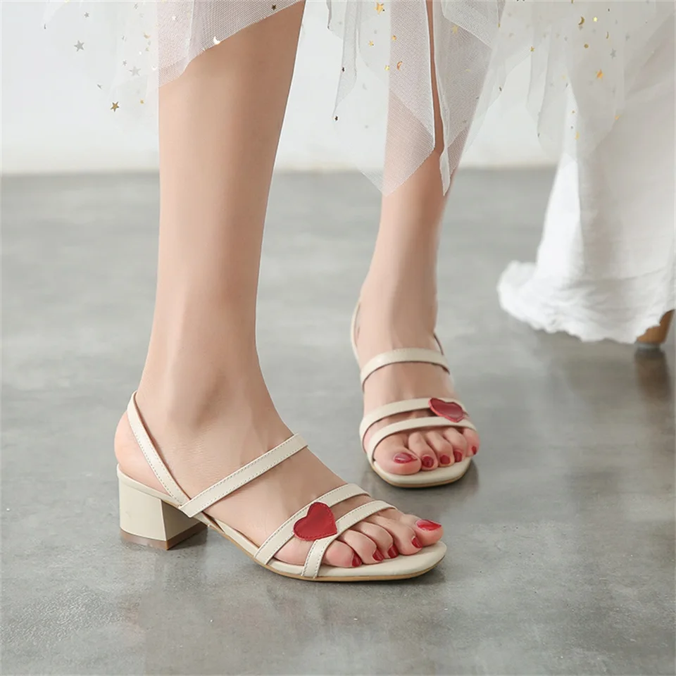 Летние женские босоножки из высококачественной коровьей кожи Модные Босоножки с