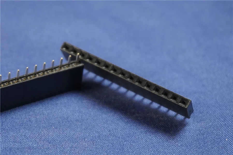 

1000pcs 1x15P 15 Pin 2.54 Pin Header Female Single row Straight Through Hole gold plated Insulator height 8.50mm Rohs