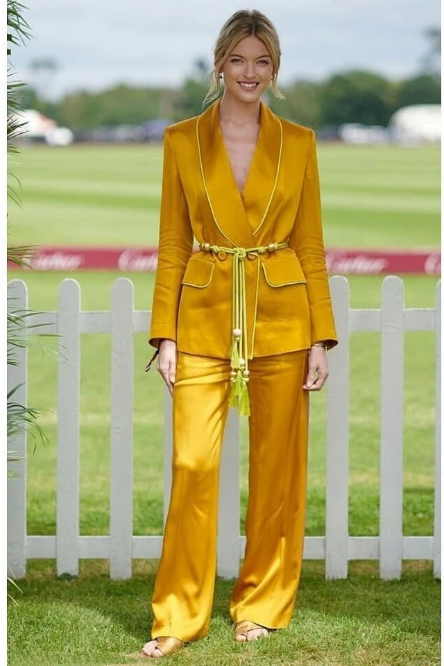 Brand 2019 Office Lady Elegant Yellow Pants Set Women Suit Double Breasted Blazer Coat + Loose Wide Leg Pant 2 Pieces Set Y246