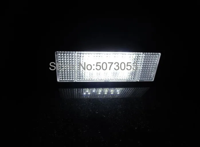 Новый стиль номерной знак световая лампа для BMW E81 E85 E86 E87 Хэтчбек 04-11 E89 Z4 E63 E64 2D M6 F12