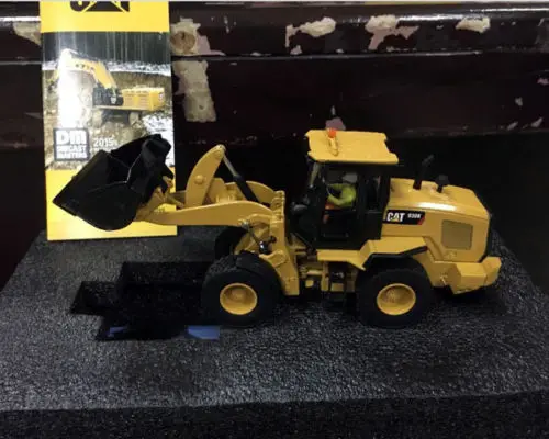 1/50 масштаб кошка Caterpillar 938 K колесный погрузчик путем литья под давлением мастеров