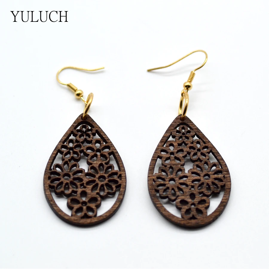 

YULUCH 2017 New Design Woman Eardrop Earrings Personality Hollow Latest Good Quality Wood Earrings Girls Jewelry 1 Pair Retail