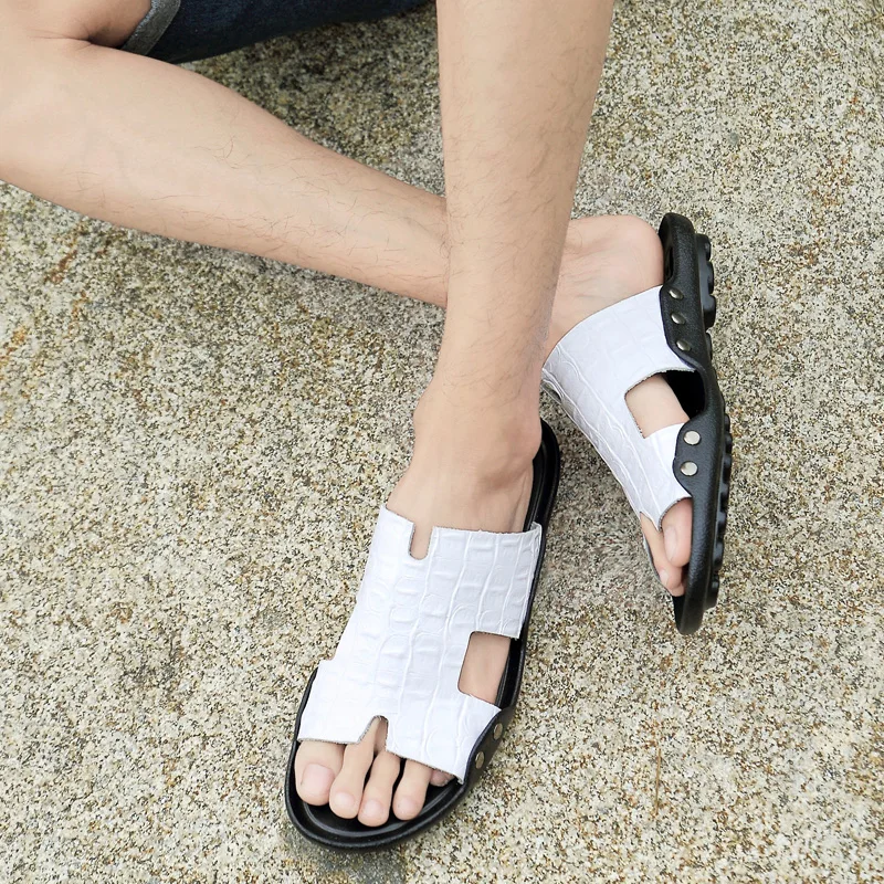 

2021 New Summer Men's Slippers Casual Leather Shoes Male Outside Beach Slipper Man Outdoor Dlippers For Men Hot Sale Big Size 47