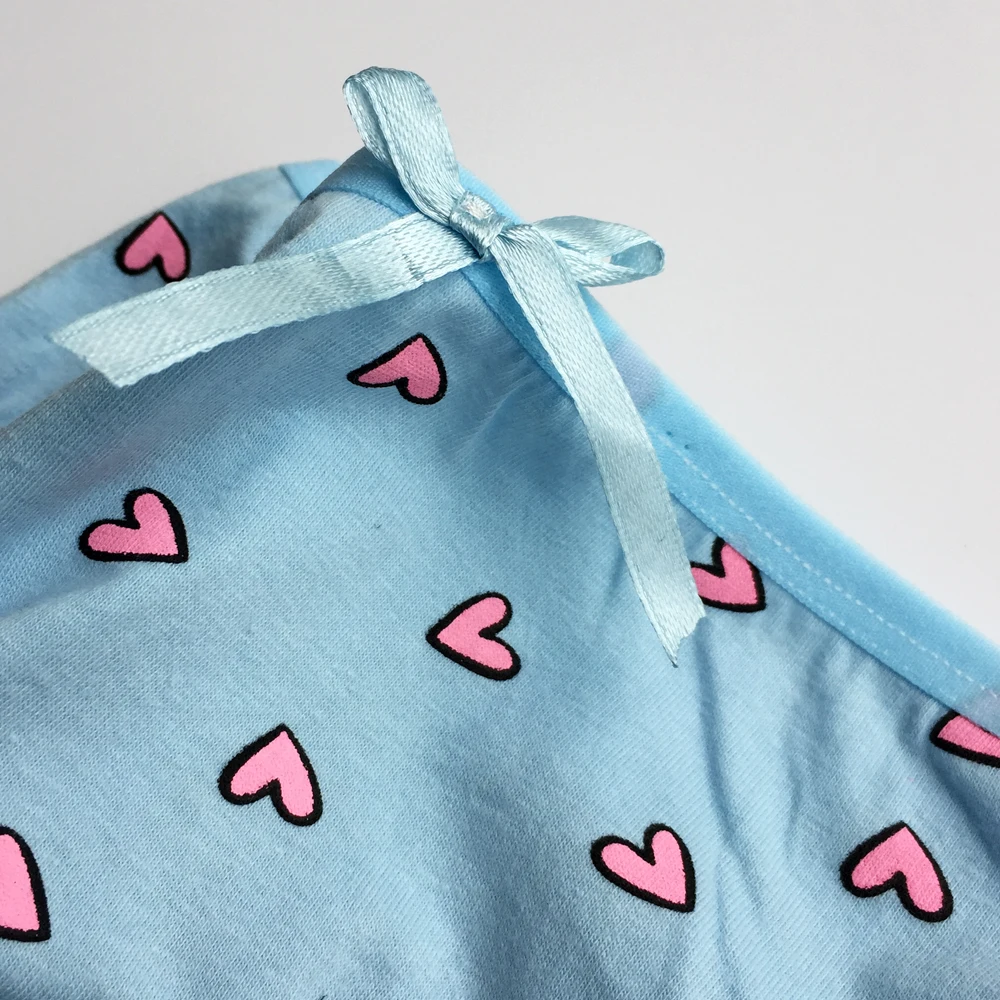 Трусики для девочек 4 шт./лот карамельных цветов нижнее белье в форме сердца