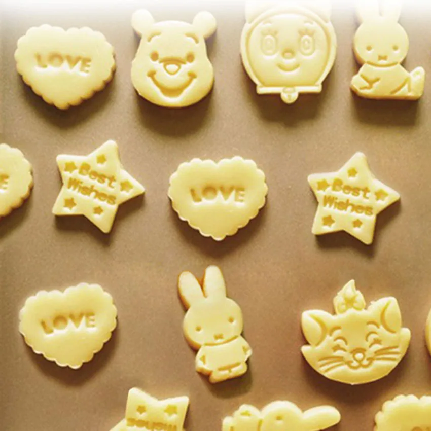 Marebell Cartoon Plastic Cookie Mould 2pcs Love Heart Star Shape Biscuit Cutter DIY Tools For Baking | Дом и сад