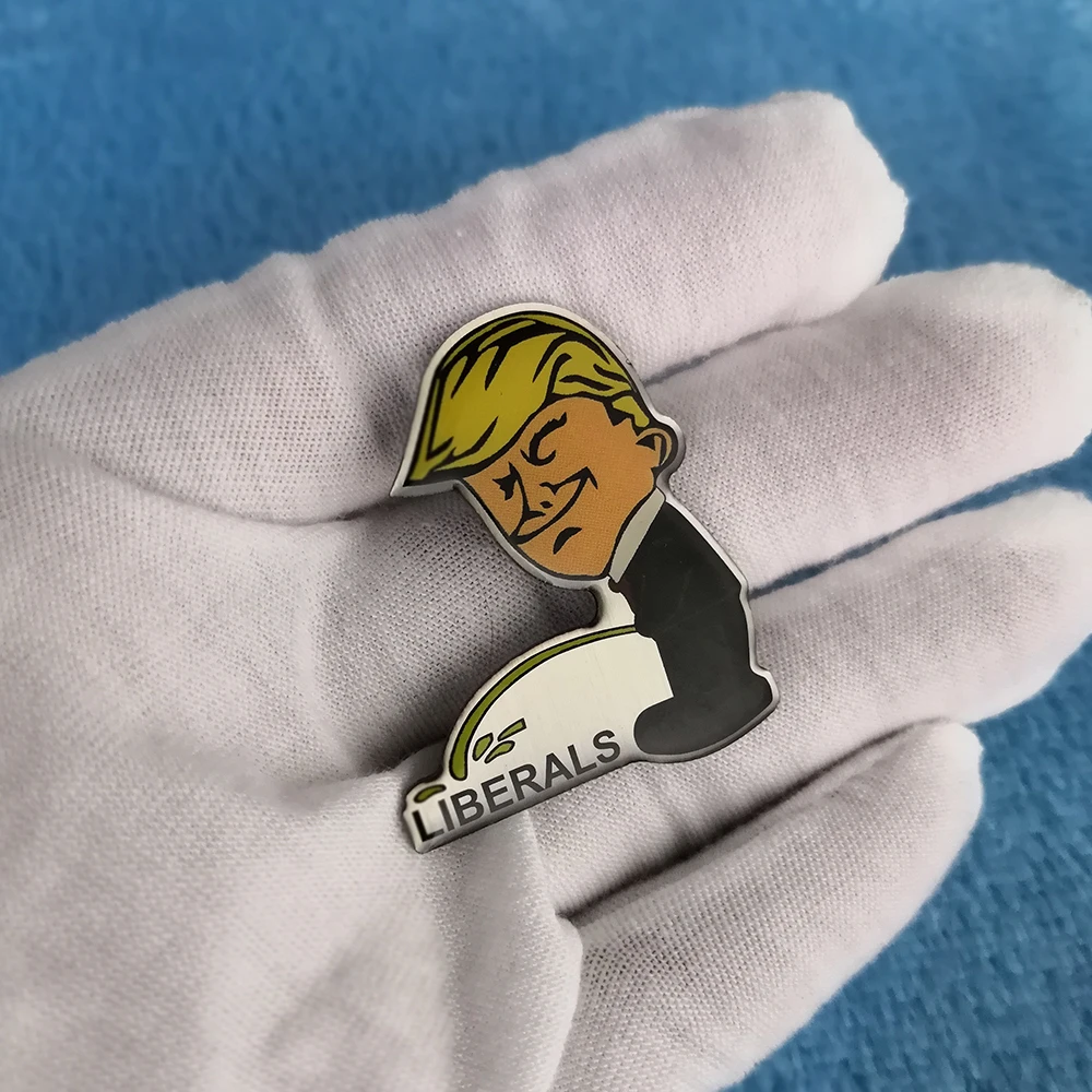Забавная заколка на лацкан с защитой от армии Трампа|Булавки и значки| |