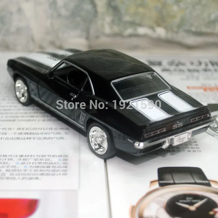 UNI 1/36 масштабные автомобильные игрушки 1969 Chevrolet Camaro SS винтажная литая под давлением металлическая модель автомобиля игрушка для коллекции/подарка/детей