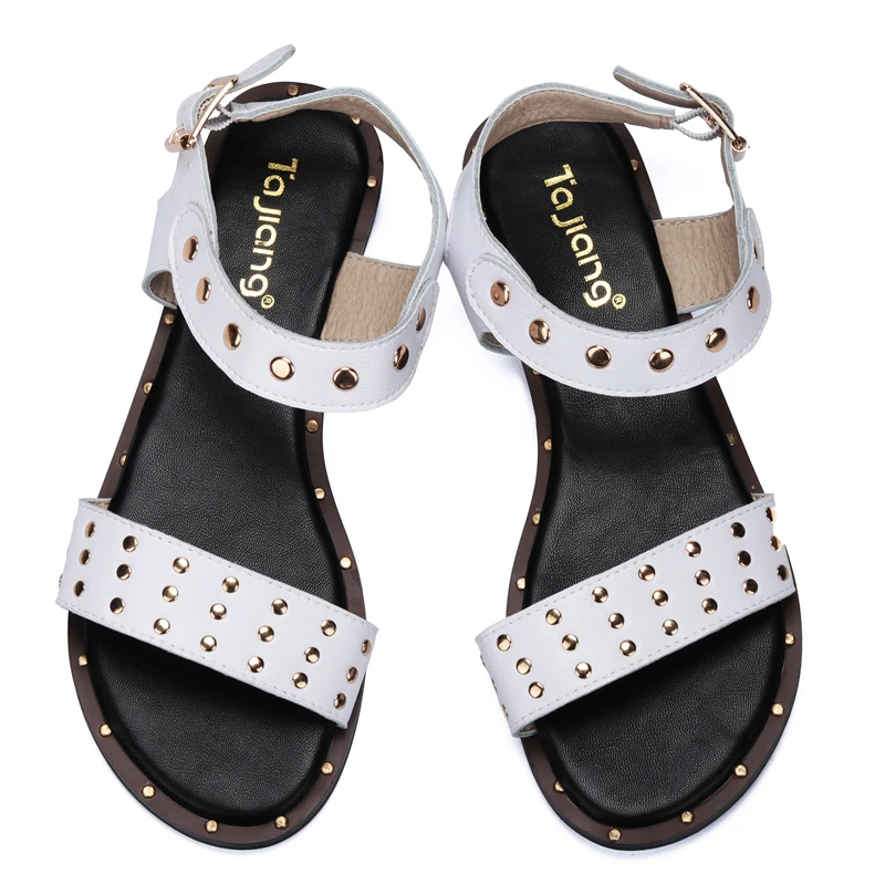 

Ta Jiang Genuine Cow Leather Rivets Women Sandals Summer Square Heels Women Gladiator Flat Sandals Ladies Beach Shoes Woman