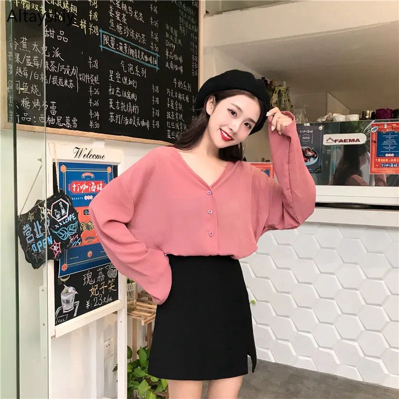 

Женские однобортные рубашки с длинным рукавом и V-образным вырезом, шикарная однотонная женская универсальная Свободная рубашка для отдыха...