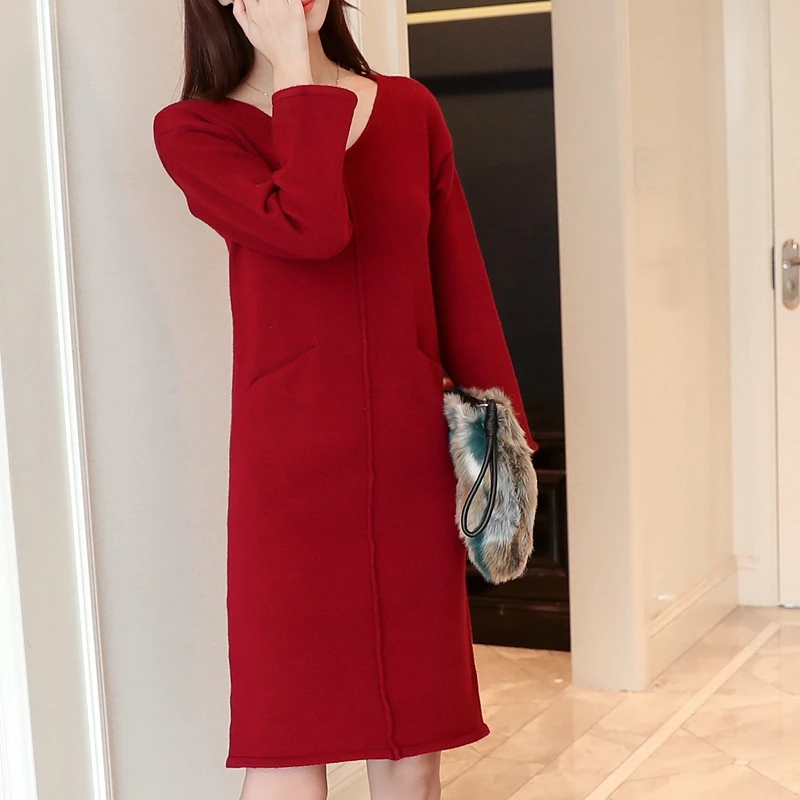 2017 Korean winter women's new poetry Jiaɾn cocoon knit dress female V collar in the long section of loose sweater | Женская