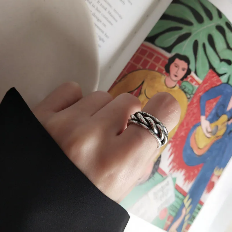 Женское кольцо из серебра 100% пробы с витой проволокой|Кольца| |