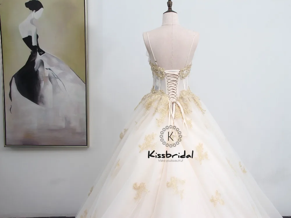 Новейший дизайн Плиссированное свадебное платье без бретелек на тонких