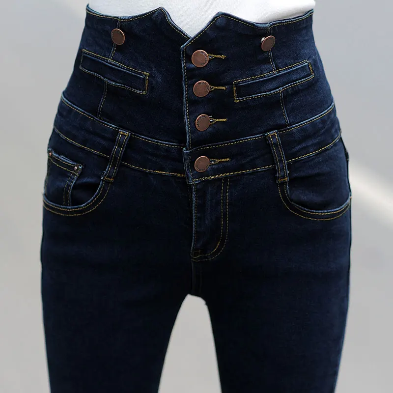 Женский джинсовый комбинезон со съемными вставками на весну и осень