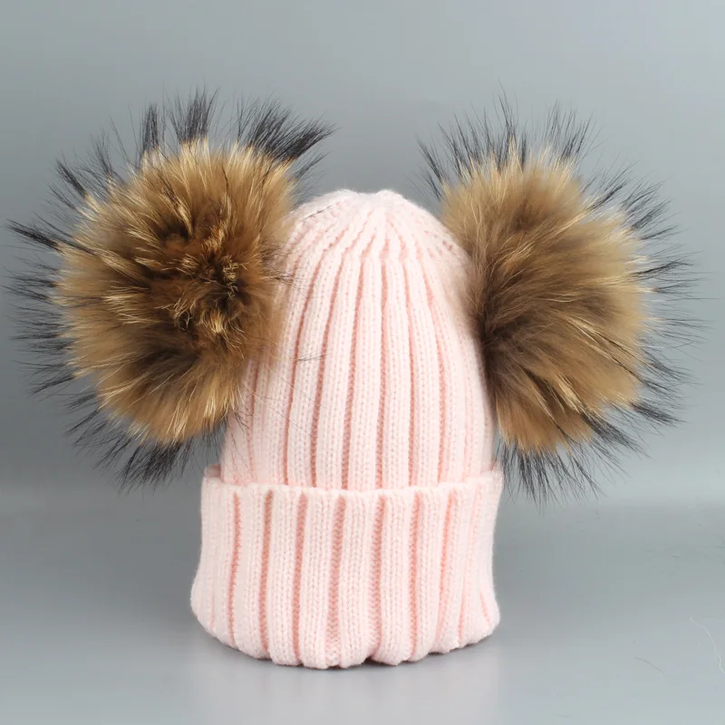 Женский акриловый шапочки Skullies шапки из меха енота Pom зимние женские меховые
