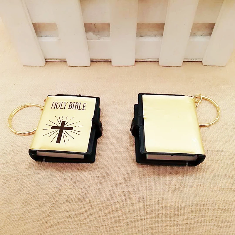 Qevila Jewe Mini English HOLY BIBLE Keychains Religious Christian Jesus Cross Keyrings Women Bag Gift Souvenirs Prayer God Bless | Украшения