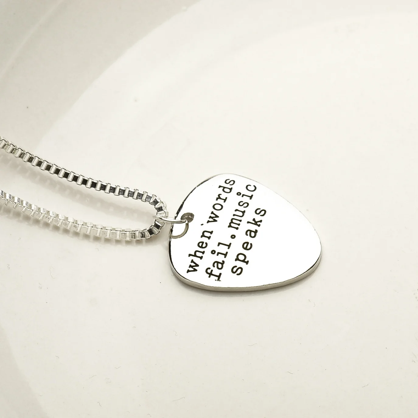 Унисекс из нержавеющей стали буквы &quotкогда слова не музыка говорит&quot Гитара