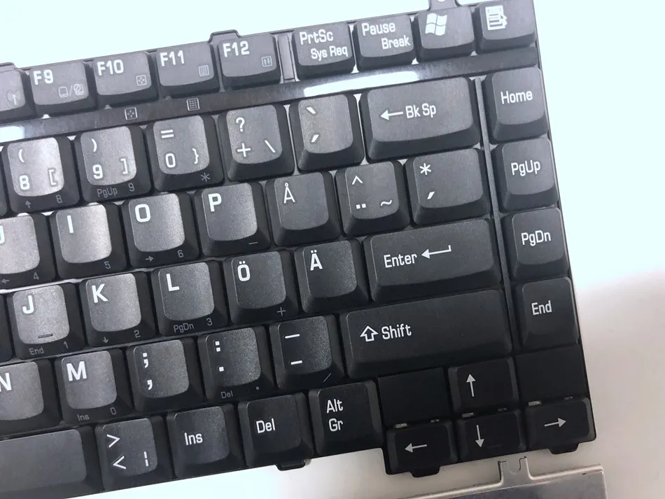 SD шведская клавиатура для Toshiba satellite a10 a15 a25 a35 a40 a45 a50 A60 A65 A70 A75 A85 P35 Tecra A1 A2 A3 A4 A5 A7 |