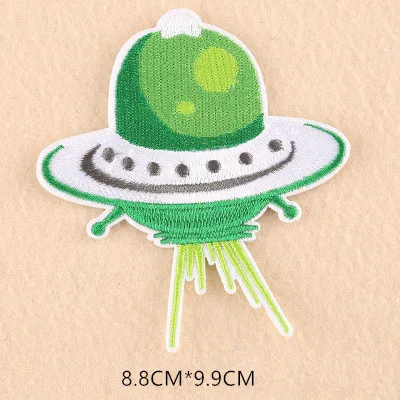 1pcs Space Universe UFO parches Embroidered Iron on Patches for Clothing DIY Motif Stripes Clothes Stickers The aliens Badges - Цвет: ZU03-10
