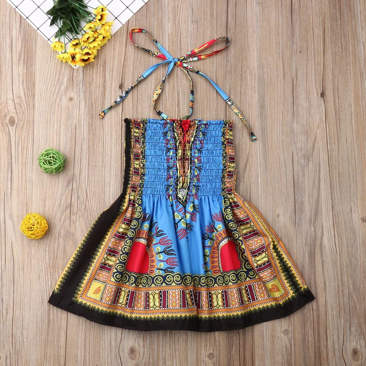 Платье для маленьких девочек в африканском стиле с цветочным узором и лямкой на