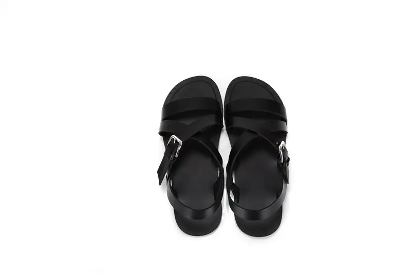 Мужская повседневная обувь из натуральной кожи; Sapatos; мужские сандалии для подиума с перекрестными ремешками; Летняя обувь на плоской подошве в римском стиле; коллекция года; Мужская модная кожаная обувь