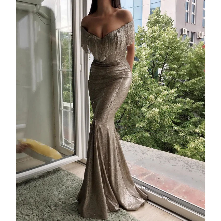 Женское вечернее платье с открытыми плечами SoAyle Черное длинное блестками