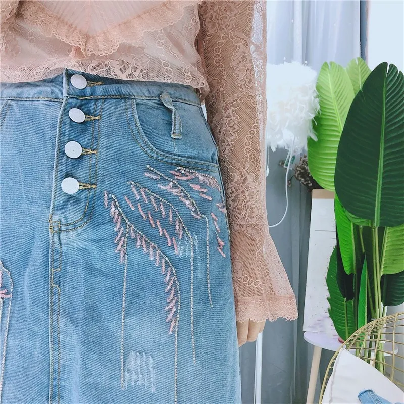 WHITNEY WANG 2019 весна лето мода уличная Beadings джинсовая юбка с вышивкой Женские юбки
