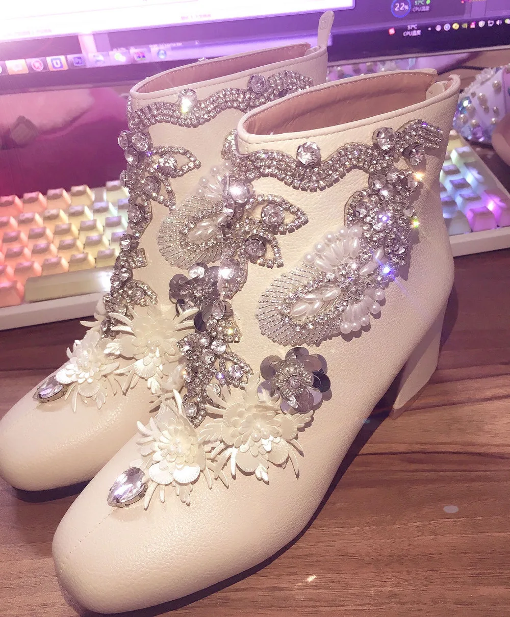 

Kaeve Pure Handmade Floral High-End Ankle Women Boots Sequins Diamond Blossom Pearl Australia Boots Women Chunky Bottines Femme