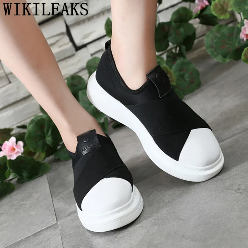 Туфли женские без шнуровки повседневные лоферы плоская подошва стиль