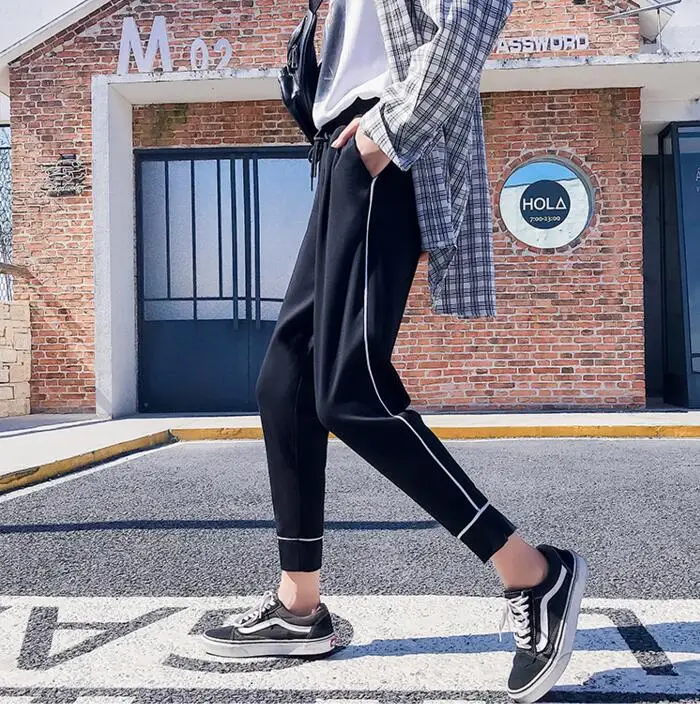 Черный Женские брюки в Корейском стиле Панк Harajuku Ulzzang спортивные и свободные брюки повседневные женские милые винтажные кавайные брюки для женщин - Цвет: Черный