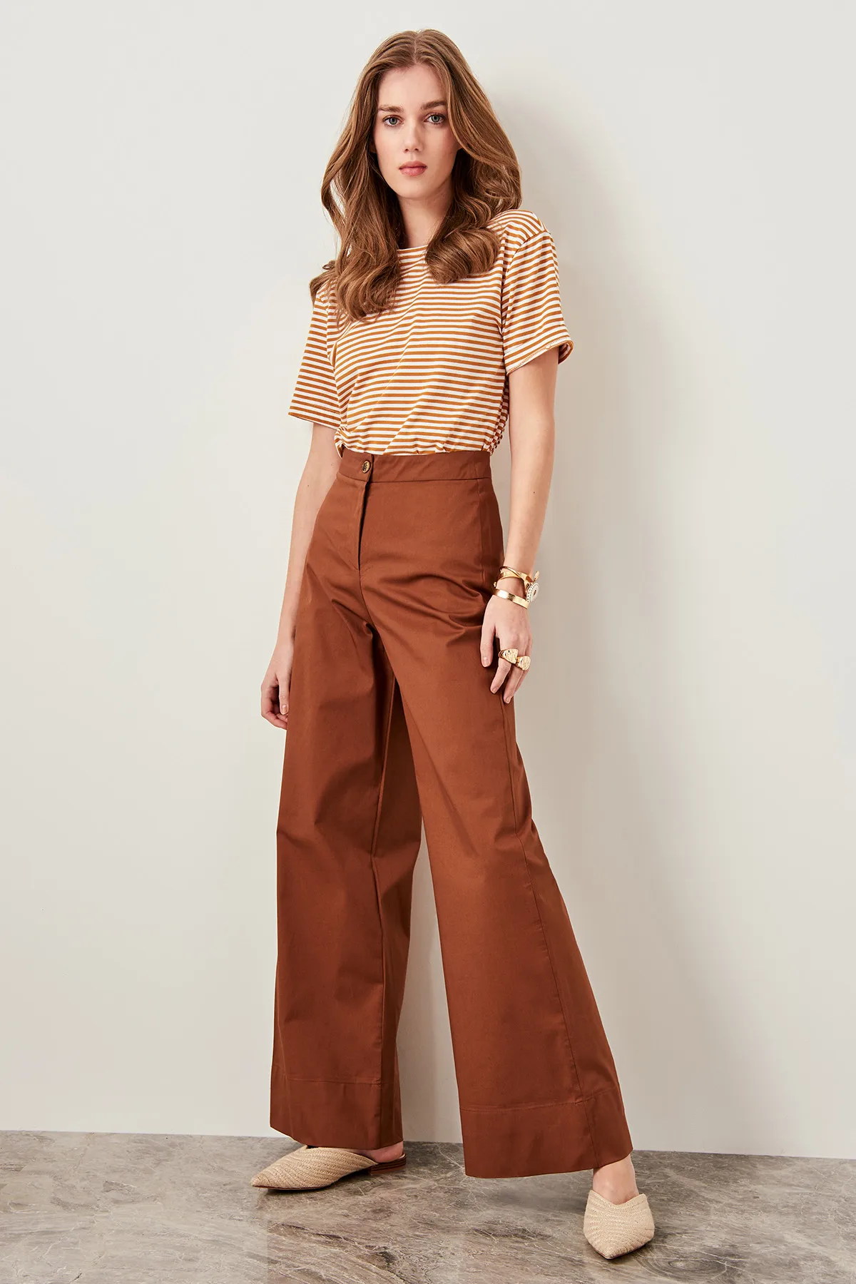 Trendyol Plenty Leg Pants Camel TWOSS19AP0128