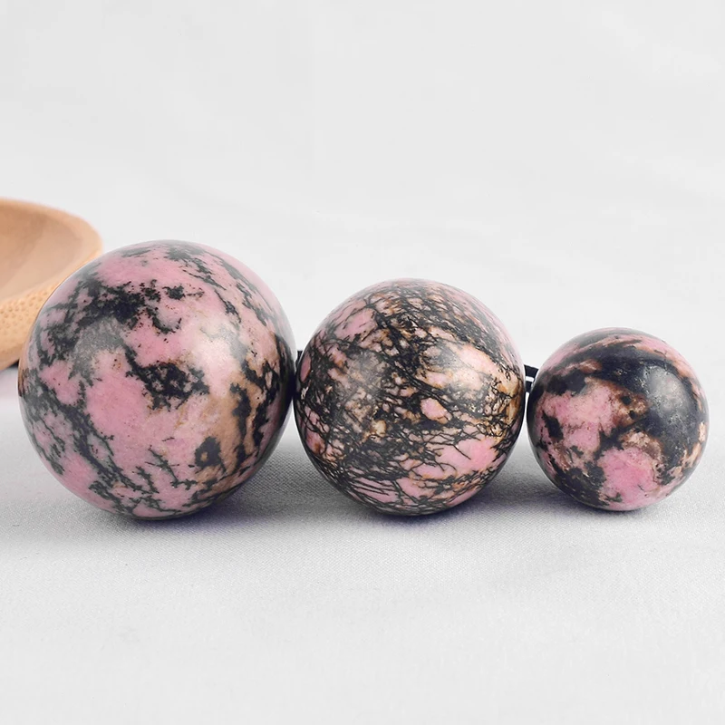 Массажные камни из родонита и нефрита с отверстиями для упражнений по уходу за