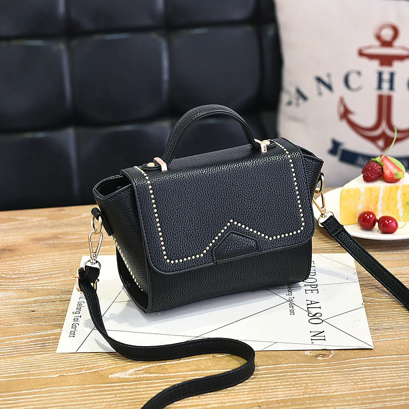 2017 новая мода заклепки pu кожа женщин crossbody сумка женская твердые град сумки
