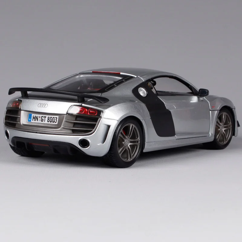 Maisto 1:18 audi r8, крутой черный автомобиль, литье под давлением, премьера, лимузин, автомобильный литье под давлением для коллекционирования модных моделей автомобилей, подарок для мужчин 36190