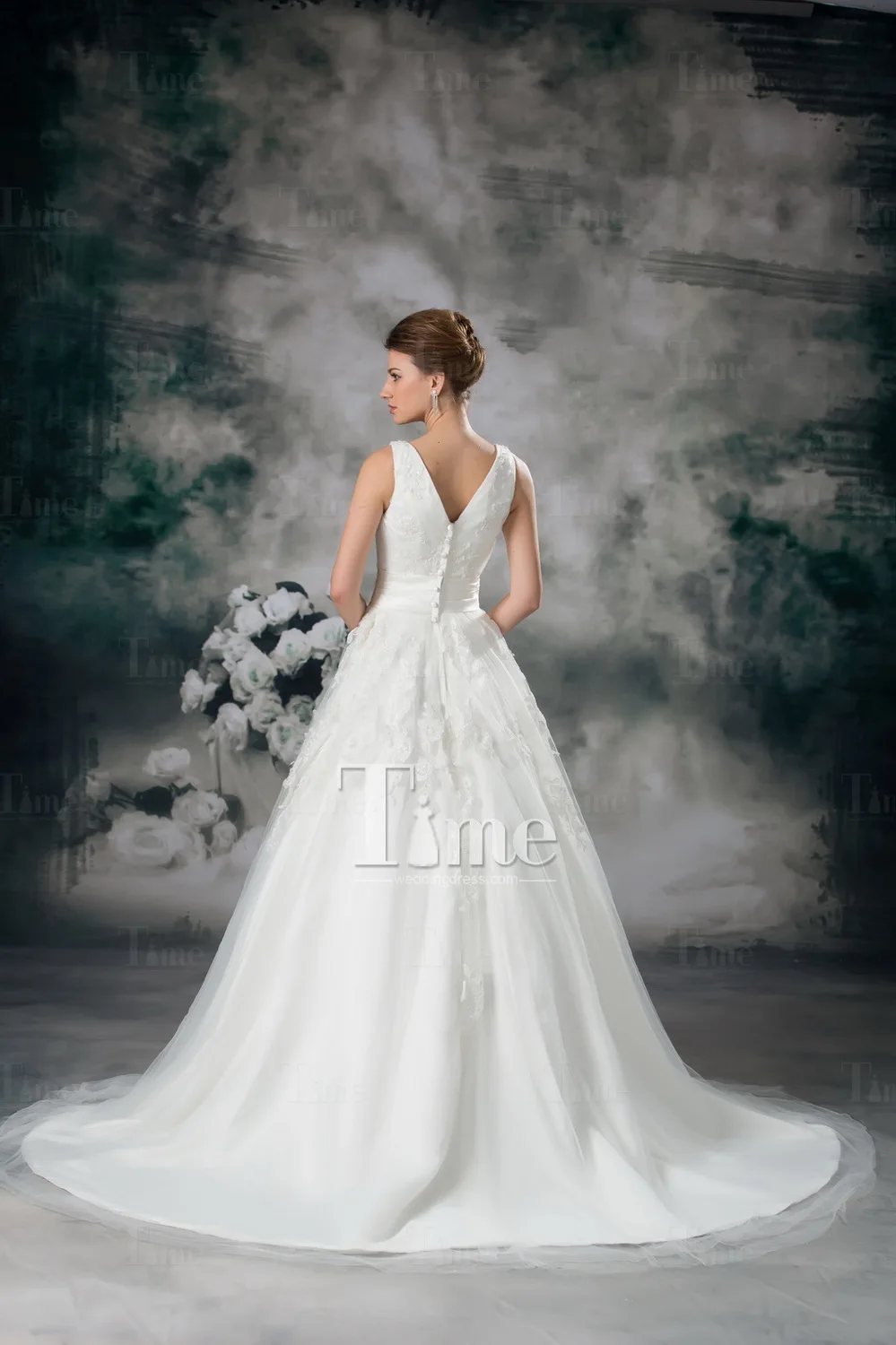 Ball Gown V-neck Court Train Ruched/Draped Net Wedding Dress free shipping 2014 WD901019 | Свадьбы и торжества