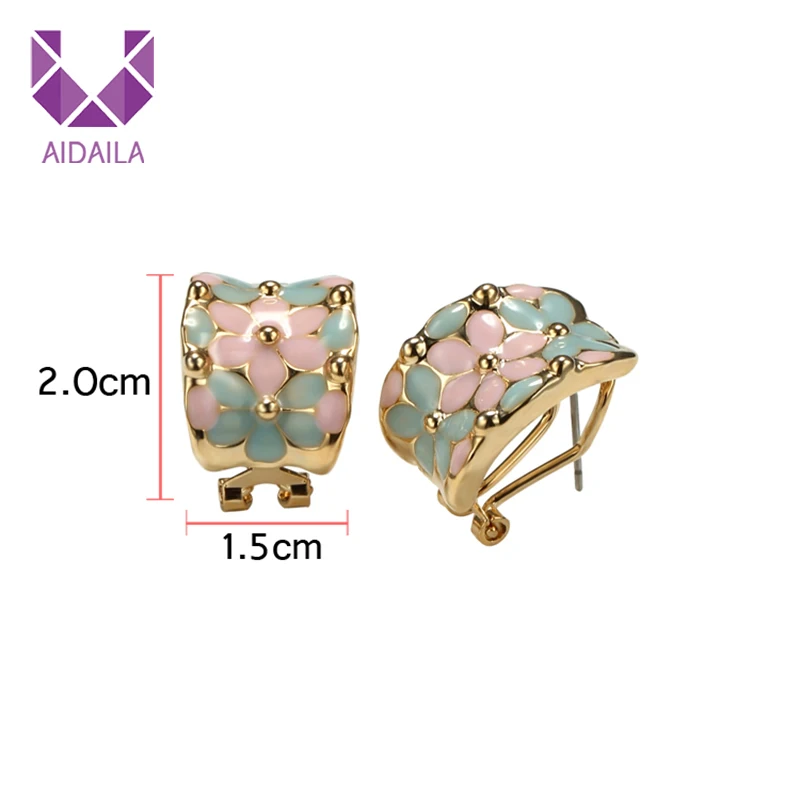 AIDAILA женские серьги гвоздики для девушек с цветочным узором из смолы молодых