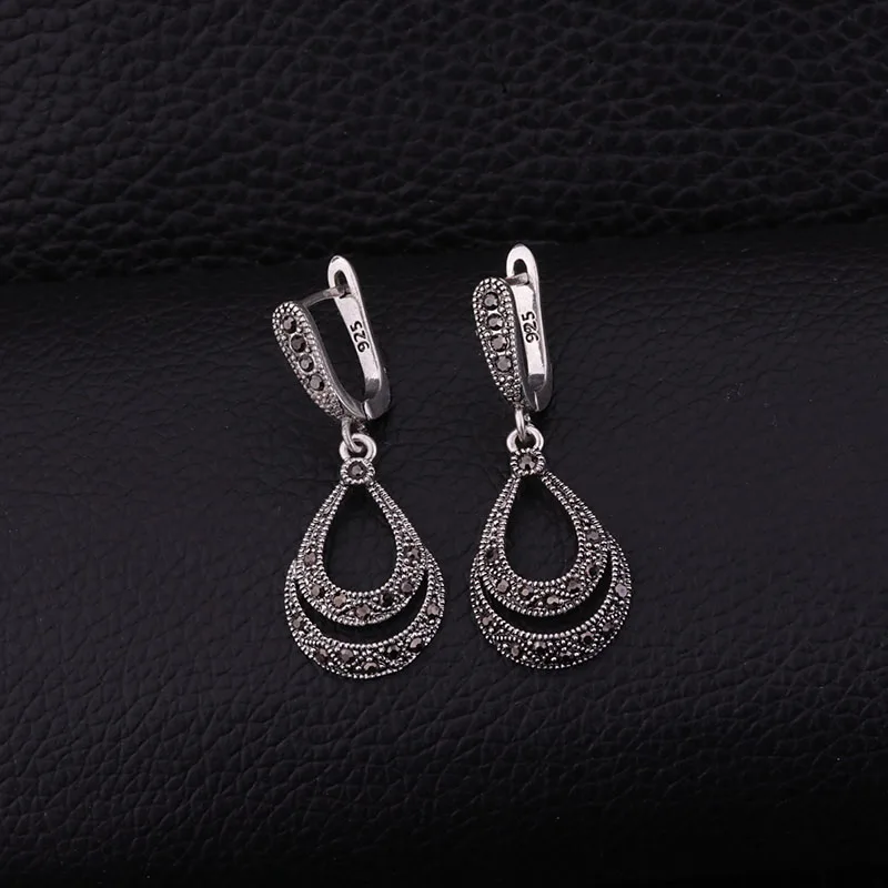 Женские винтажные серьги подвески Sellsets Серебристые с черным фианитом модные