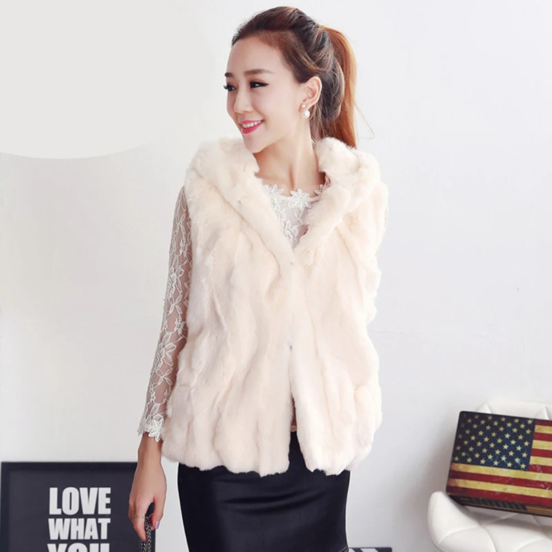 Женский жилет из натурального кроличьего меха без рукавов с капюшоном Осень-зима