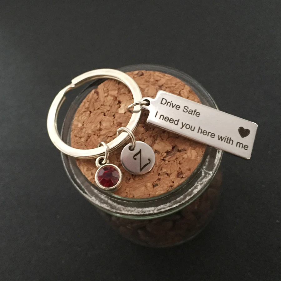Fashion Jewelry Custom A-Z Initial Letter 12 Birthstone Crystal Drive Safe Keychain For Couples Women Men Valentine Gift Keyring | Украшения