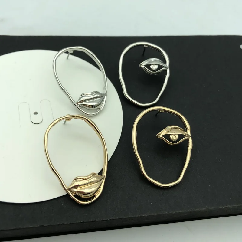 TOTASALLY Women Chic Earrings Trendy Funny Alloy Lip Eye Facw Fashion Female Nova Jewelry for Party show |