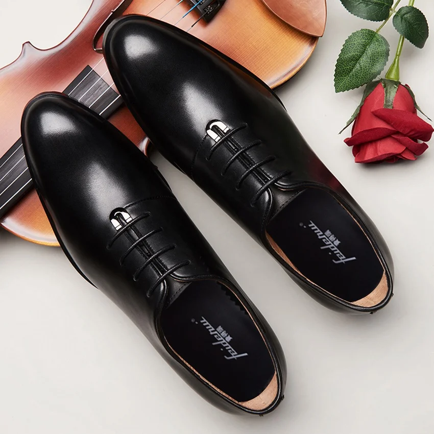 

Men's Shoes