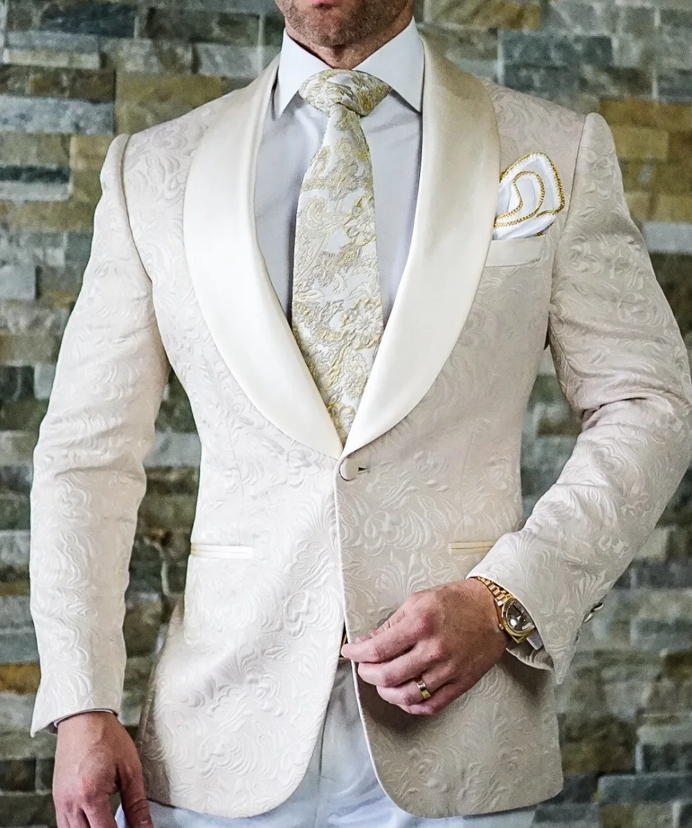 2019 Champagne Jacquard  Wedding Mens Suits For Wedding Slim Fit Groom Tuxedos Shawl Lapel Two Pieces Custom Made Best Man Suit