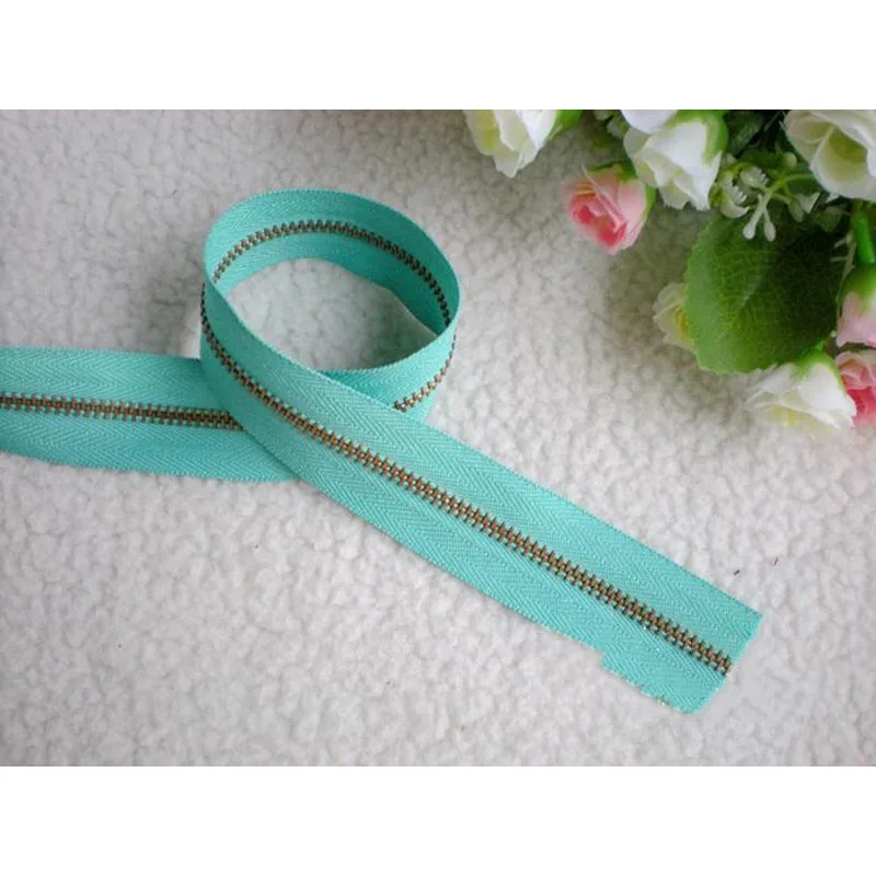 green Meetee 3 ярдов металлическая молния бронзового цвета 3# размер DIY аксессуары ручной работы u-образный код стоппер ползунки для одежды сумочка Сумочка поставка кошелька - Цвет: green