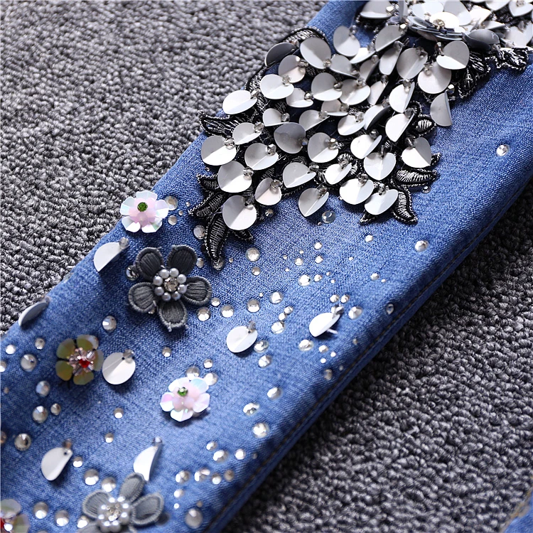 

2020 summer new fashion diamond sequins jeans women embroidery flower flare jeans